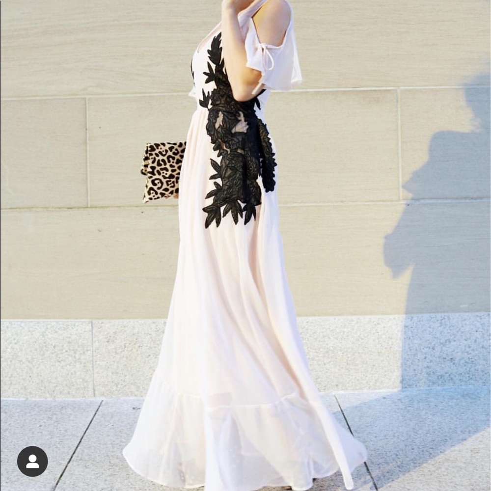 Pink maxi appliqué dress